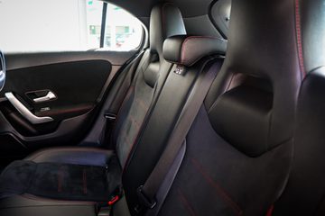 Mercedes Benz A 180 d AMG Line Aut. - fotografia 44