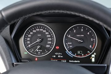 BMW 116 d EfficientDynamics - fotografia 10