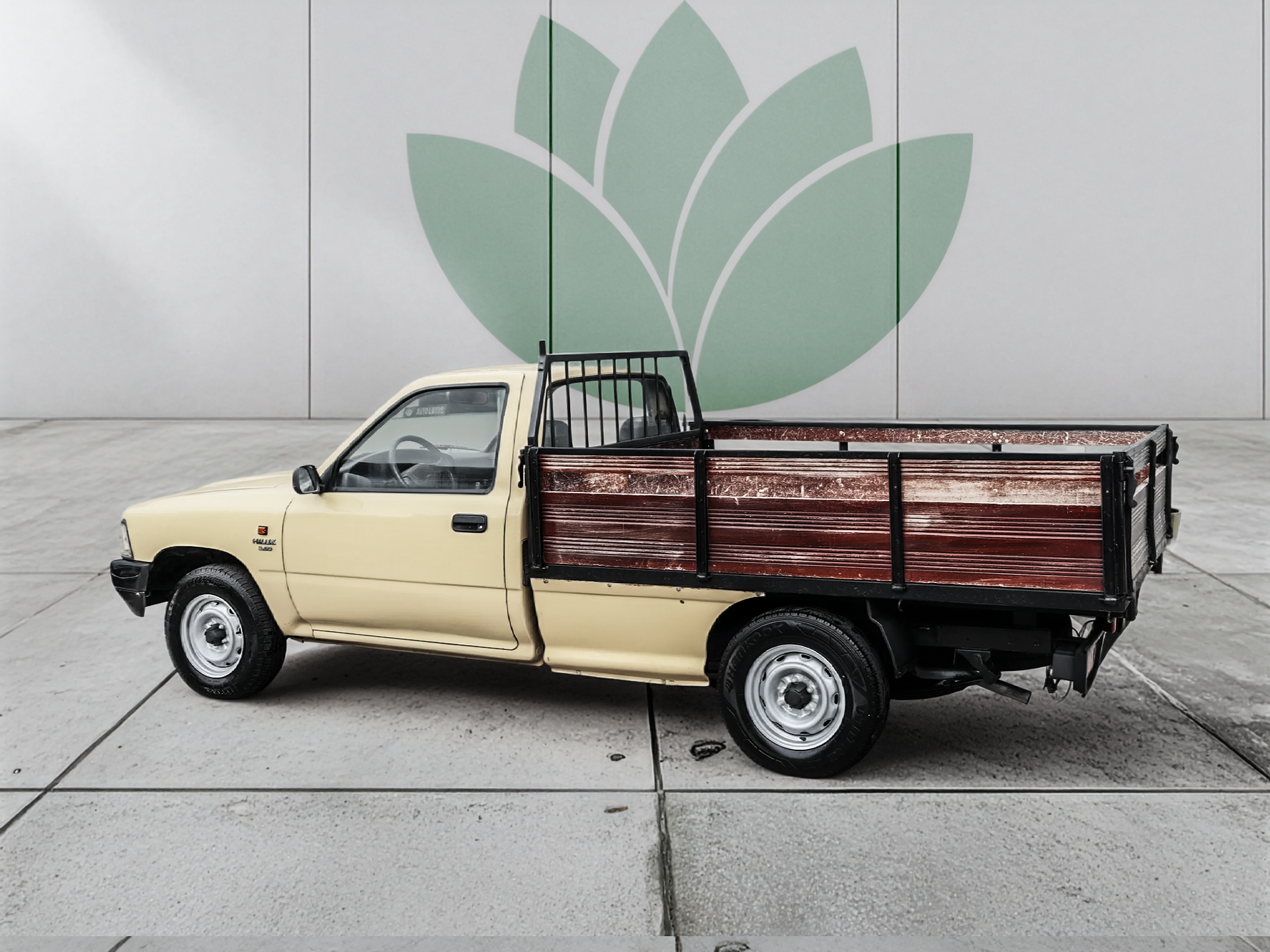 Toyota Hilux 2.4 D LN110L Cx Mad. C.E — para quem é