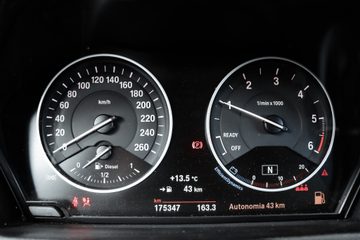 BMW X1 16 d sDrive Line xLine - fotografia 52