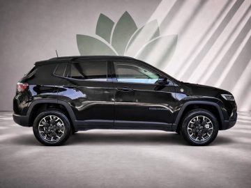Jeep Compass 1.3 TG Trailhawk - fotografia 3