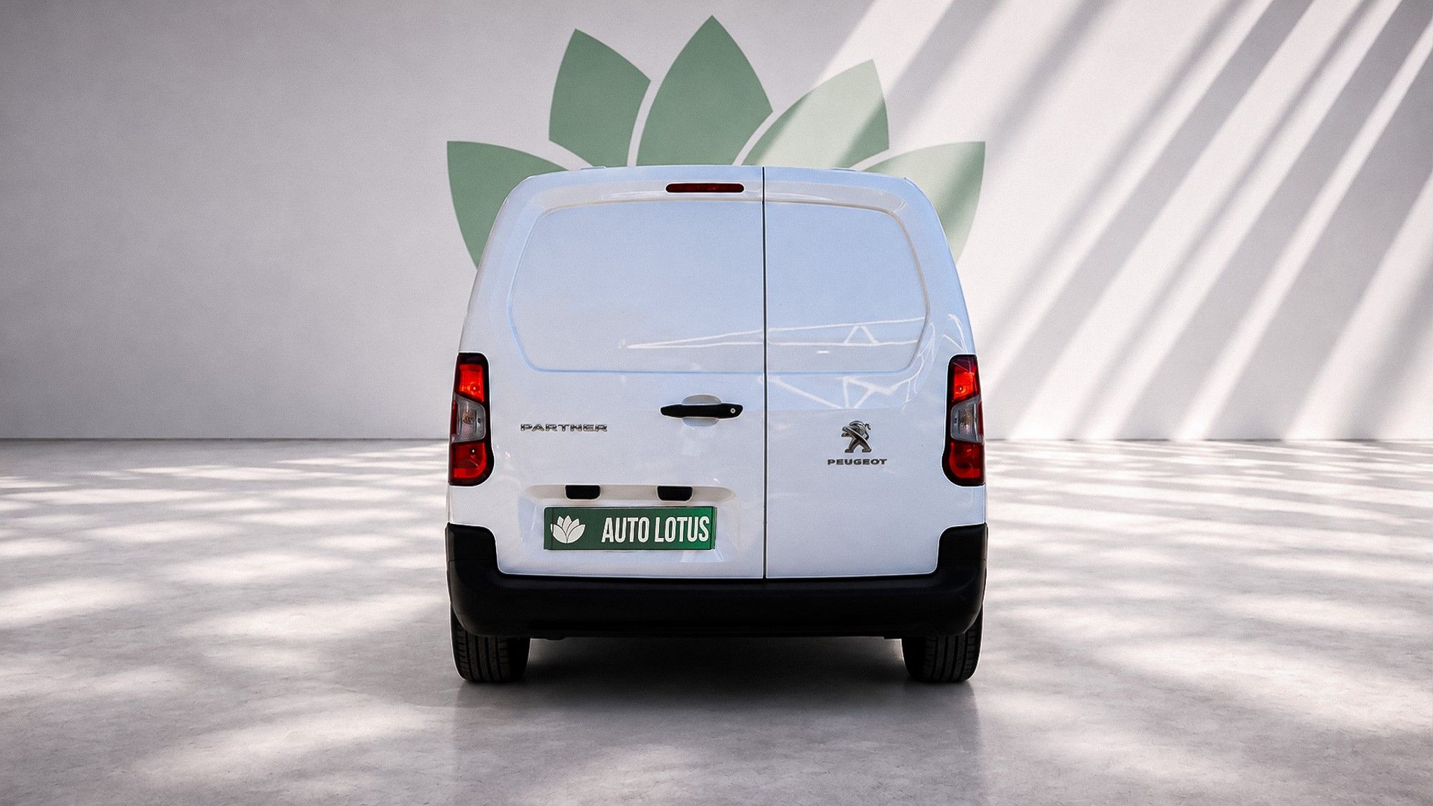 Peugeot Partner 1.5 BlueHDi Pro Longa — dia a dia