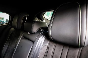 Peugeot 408 1.6 Hybrid GT e-EAT8 - fotografia 14