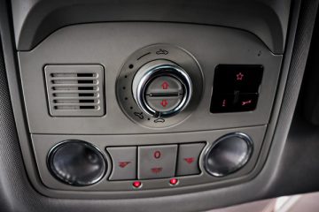 Seat Alhambra 2.0 TDI Style DSG - fotografia 21