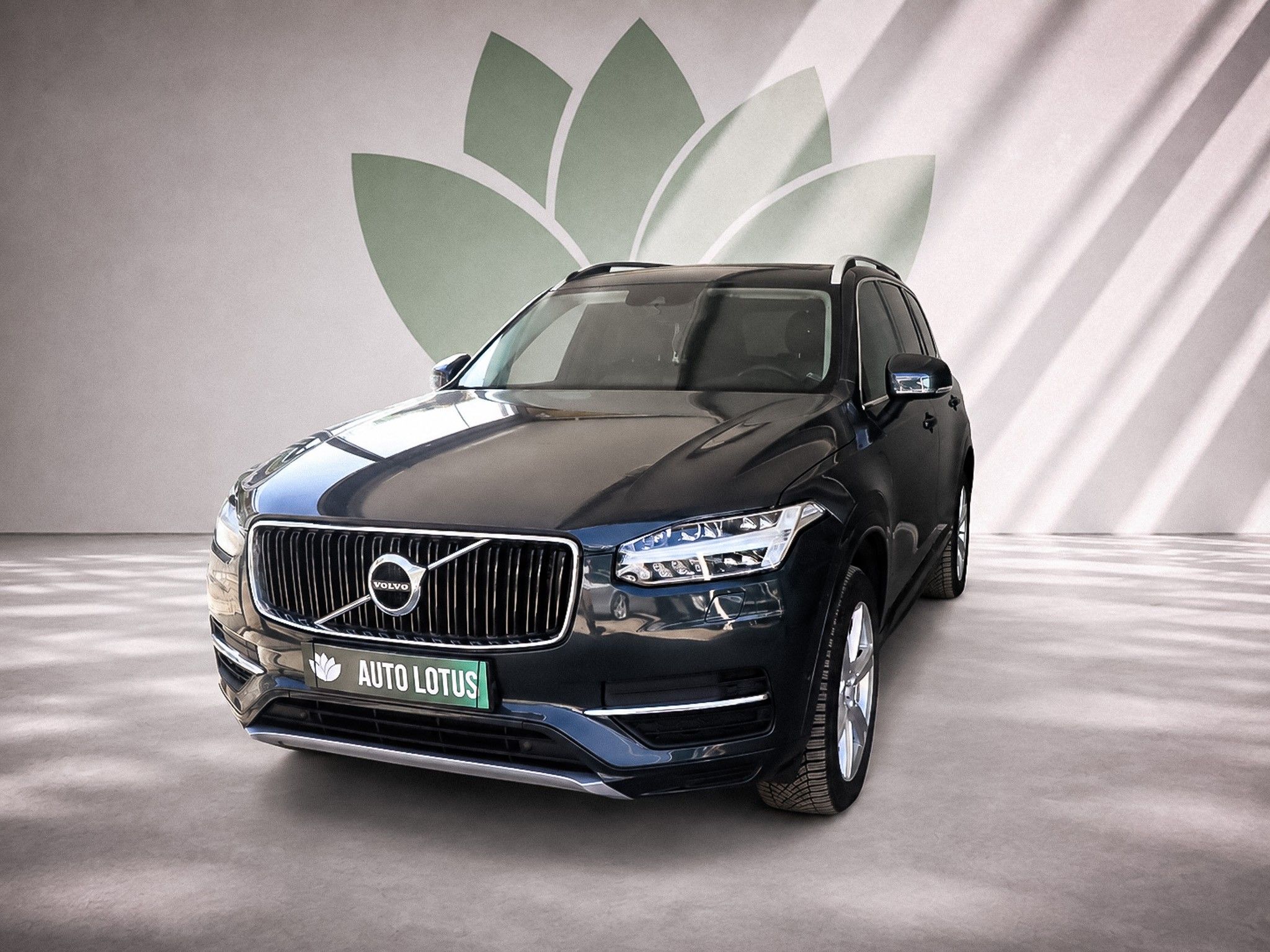 Volvo XC 90 2.0 T8 PHEV Momentum AWD — para quem é