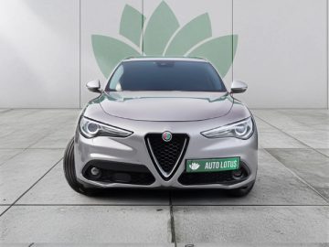 Alfa Romeo Stelvio 2.2 D Super AT8 - fotografia 2