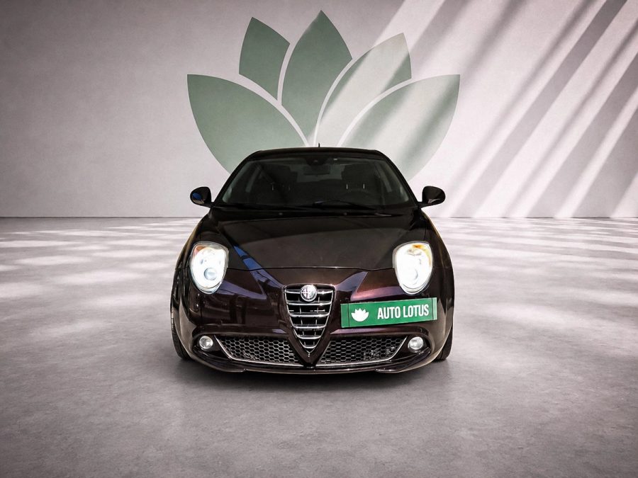 Alfa Romeo Mito 1.3 JTD Distinctive — fotografia 1