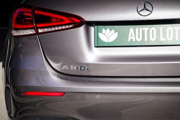 Mercedes Benz A 180 d AMG Line Aut. - fotografia 38