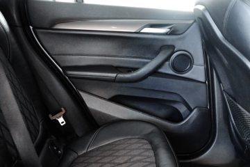 BMW X1 16 d sDrive Line xLine - fotografia 15