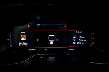 Citroën C5 Aircross 1.2 PureTech C-Series - fotografia 16