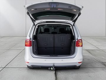 Seat Alhambra 2.0 TDI Style DSG - fotografia 32