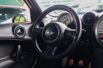 MINI Countryman Cooper D ALL4 - fotografia 33