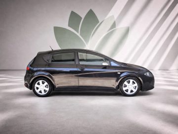 Seat Leon 1.9 TDI Stylance - fotografia 3