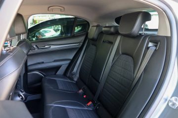 Alfa Romeo Stelvio 2.2 D Super AT8 - fotografia 19