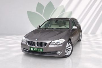 BMW 520 d Line Luxury Auto - fotografia 1