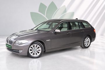 BMW 520 d Line Luxury Auto - fotografia 3