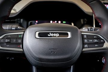 Jeep Compass 1.3 TG Trailhawk - fotografia 26