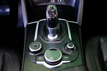 Alfa Romeo Stelvio 2.2 D Super AT8 - fotografia 15
