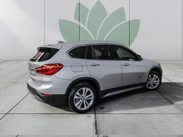 BMW X1 16 d sDrive Line xLine - fotografia 39