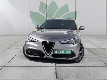 Alfa Romeo Stelvio 2.2 D Super AT8 - fotografia 23