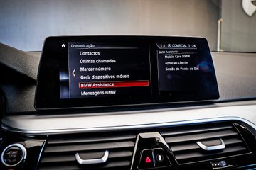 BMW 520 d xDrive Pack M Auto - fotografia 26