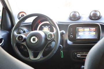 Smart ForTwo Coupé EQ Passion - fotografia 39