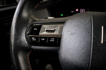DS DS4 E-Tense Performance Line EAT8 - fotografia 33