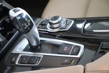 BMW 520 d Line Luxury Auto - fotografia 18