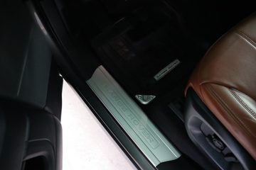 Land Rover Range Rover Sport 3.0 SDV6 HSE Dynamic - fotografia 31