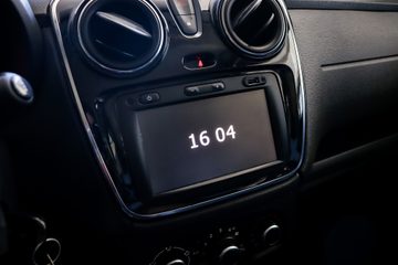 Dacia Lodgy 1.3 TCe Stepway 7L - fotografia 8