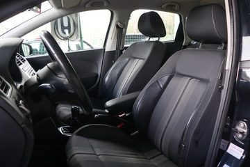 Volkswagen Polo 1.2 TSi Confortline - fotografia 23