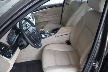 BMW 520 d Line Luxury Auto - fotografia 12