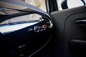 Fiat 500C 0.9 8V TwinAir Lounge S&S - fotografia 33