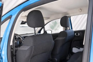 Citroën C3 1.2 PureTech Feel - fotografia 18