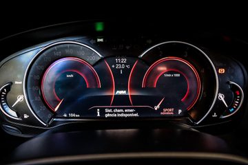 BMW 520 d xDrive Pack M Auto - fotografia 22