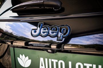 Jeep Compass 1.3 TG Trailhawk - fotografia 11