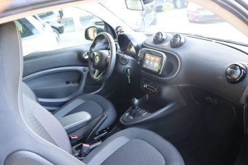 Smart ForTwo Coupé EQ Passion - fotografia 17