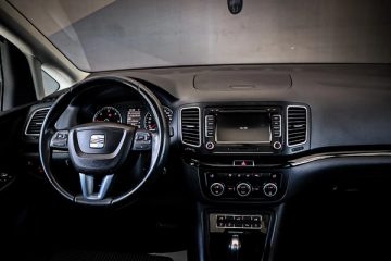 Seat Alhambra 2.0 TDI Style DSG - fotografia 25