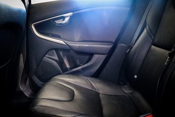 Volvo V40 2.0 D2 Momentum - fotografia 11