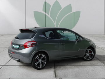 Peugeot 208 1.6 THP GTi - fotografia 7