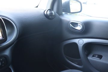 Smart ForTwo Coupé EQ Passion - fotografia 32