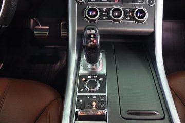 Land Rover Range Rover Sport 3.0 SDV6 HSE Dynamic - fotografia 17