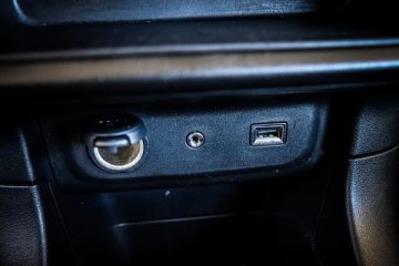 Citroën C3 1.2 PureTech Elle - fotografia 18