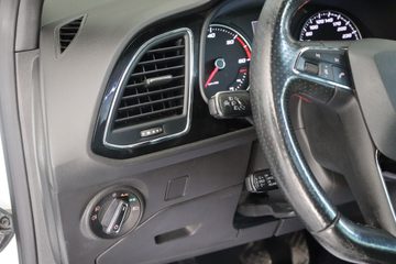 Seat Leon ST 2.0 TDI FR S/S - fotografia 17