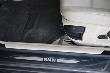 BMW 520 d Line Luxury Auto - fotografia 25
