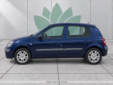 Renault Clio 1.5 dCi Expression - fotografia 2