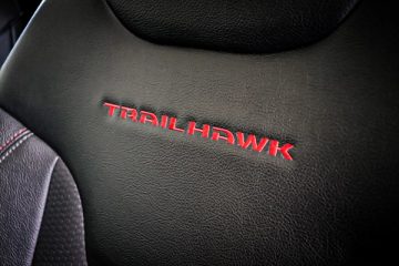 Jeep Compass 1.3 TG Trailhawk - fotografia 20