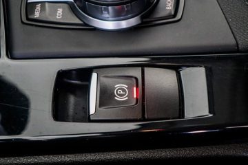 BMW X1 16 d sDrive Line xLine - fotografia 27