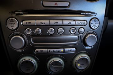 Mazda 6 2.0 MZR-CD Exclusive - fotografia 10