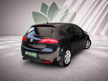 Seat Leon 1.9 TDI Stylance - fotografia 6
